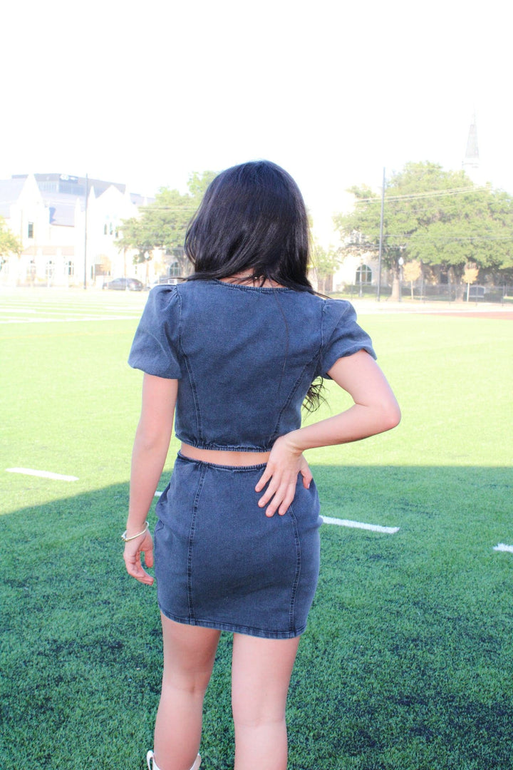 Cut-Out Denim Dress-Vintage Black