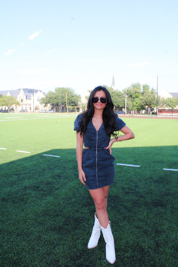 Cut-Out Denim Dress-Vintage Black