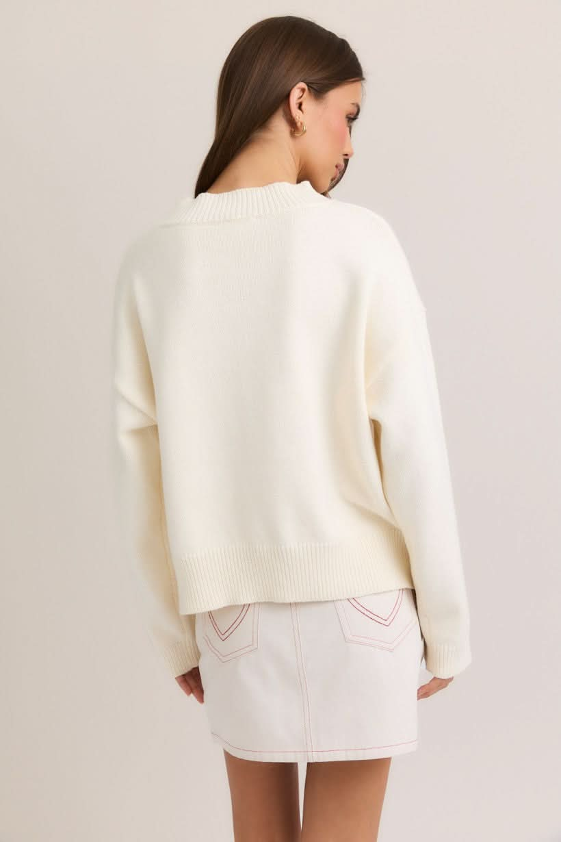 LOVE sweater-White