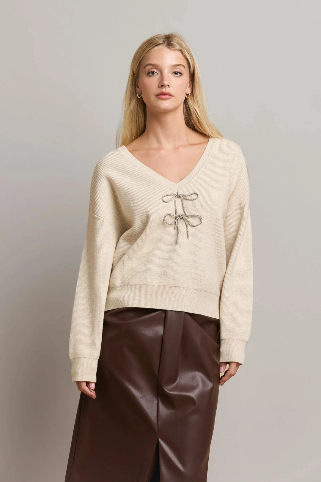 Glitzy Bow Sweater-Cream